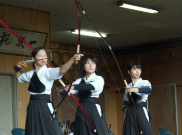 ���q�`�`�[���̗����ł��B�R�ʂɂȂ�܂�����