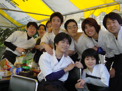 �͖�搶���͂�ŁE�E�E