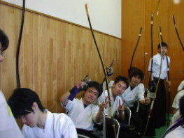 �j�qA�`�[���T���ł��B