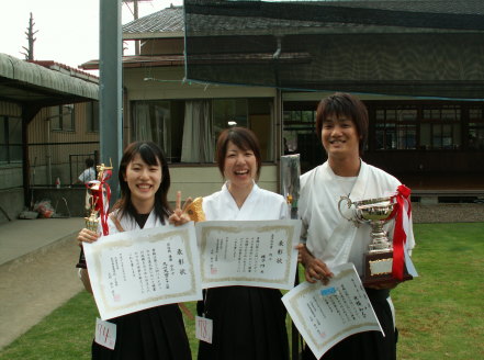 A�`�[���ł��B�c�̐�D�����߂łƂ��������܂��B